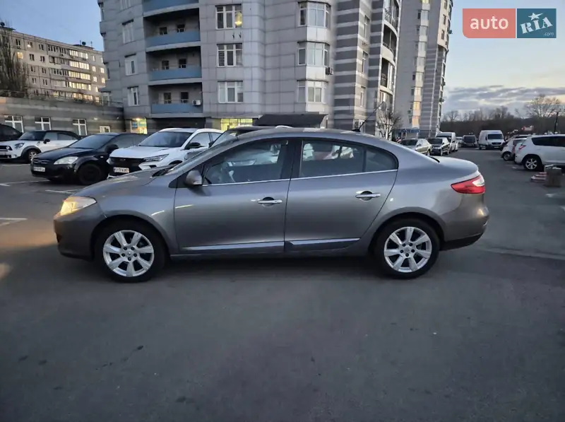 2010 renault fluence