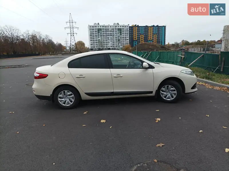 2013 renault fluence