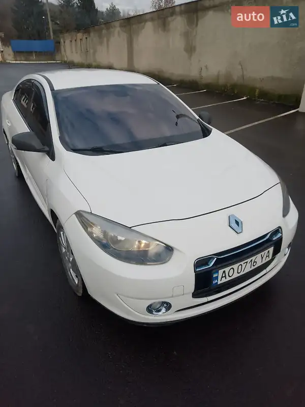 2011 renault fluence