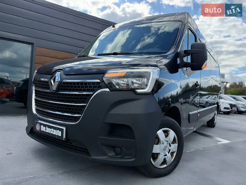 2020 renault master