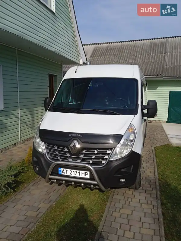 2017 renault master