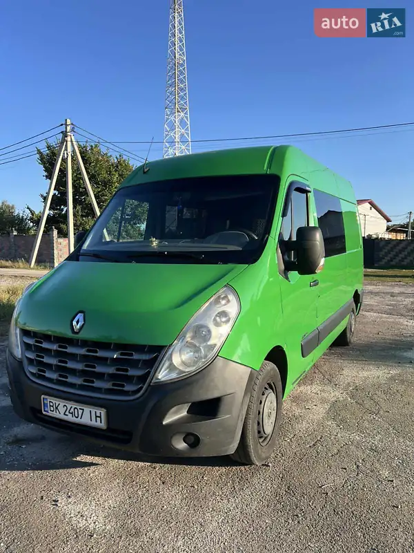 2011 renault master
