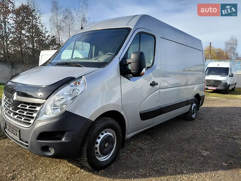 2016 renault master