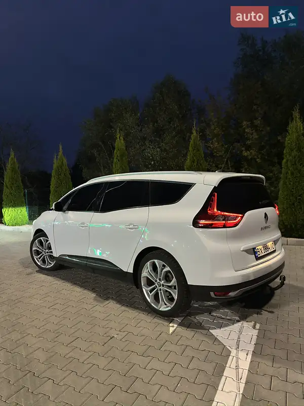 2017 renault grand scenic