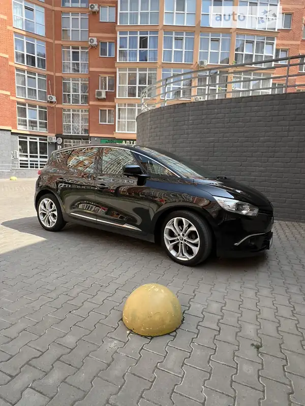 2019 renault scenic