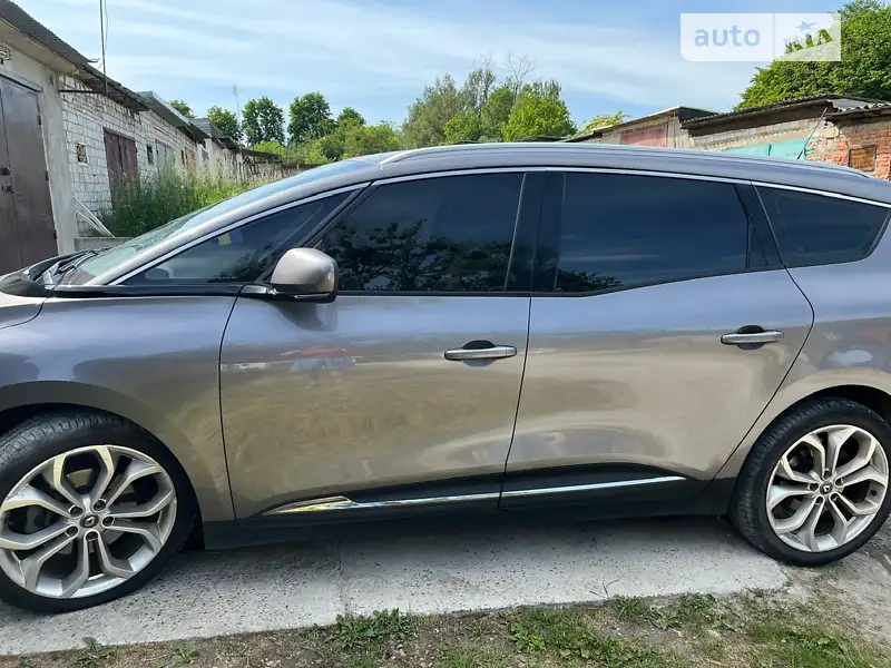2017 renault grand scenic