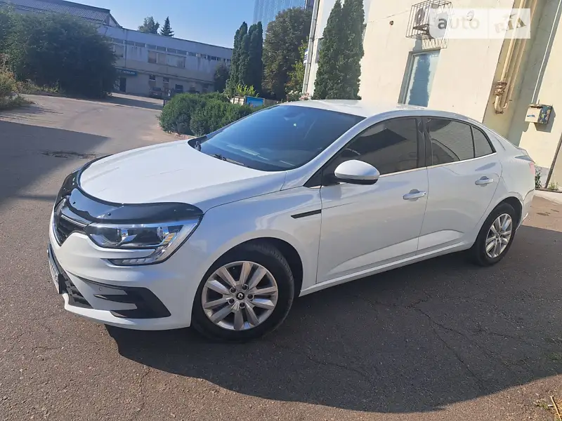 2021 renault megane