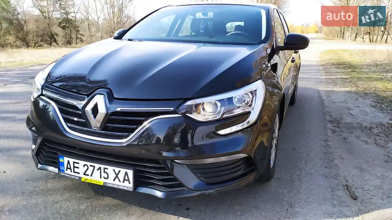 2019 renault megane