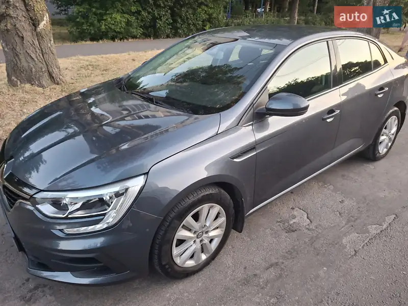 2021 renault megane