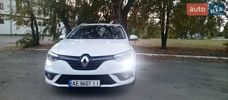 2017 renault megane