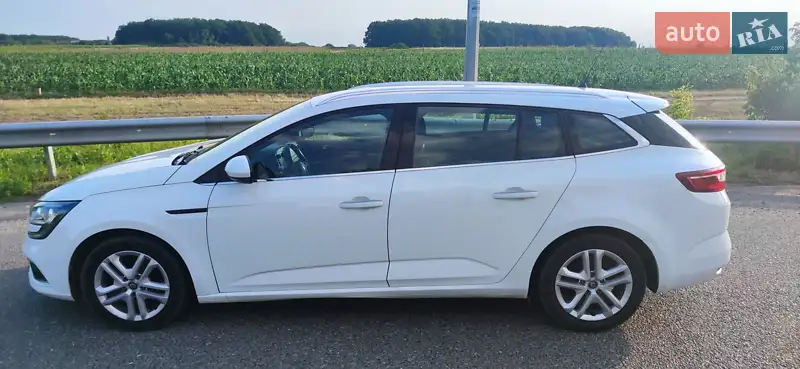 2019 renault megane