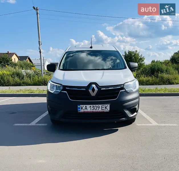 2021 renault express