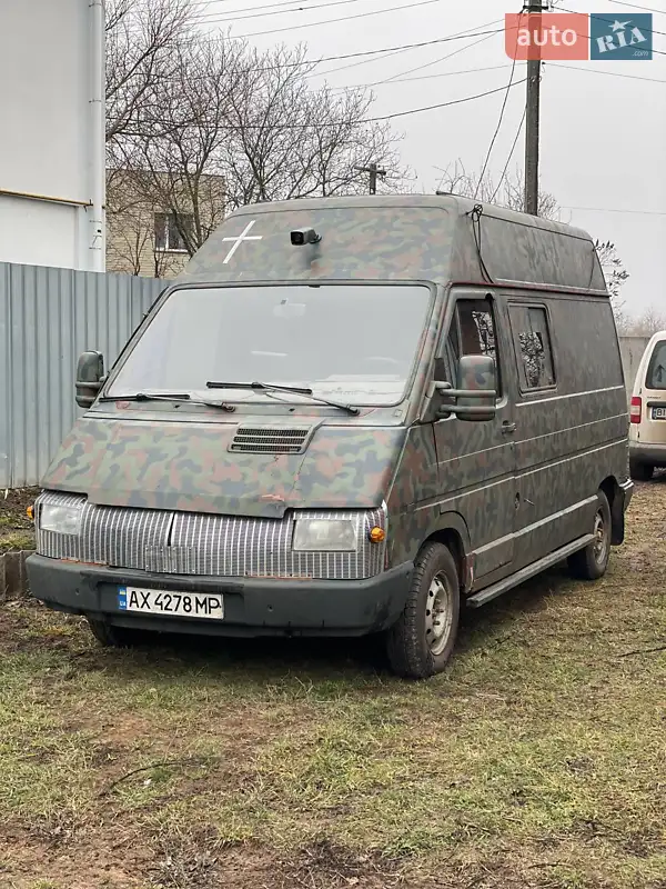 1990 renault trafic