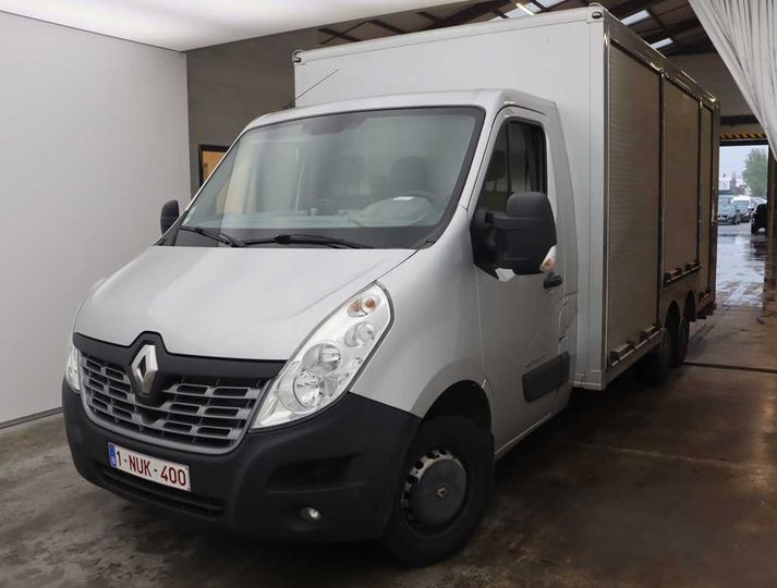 2016 renault master