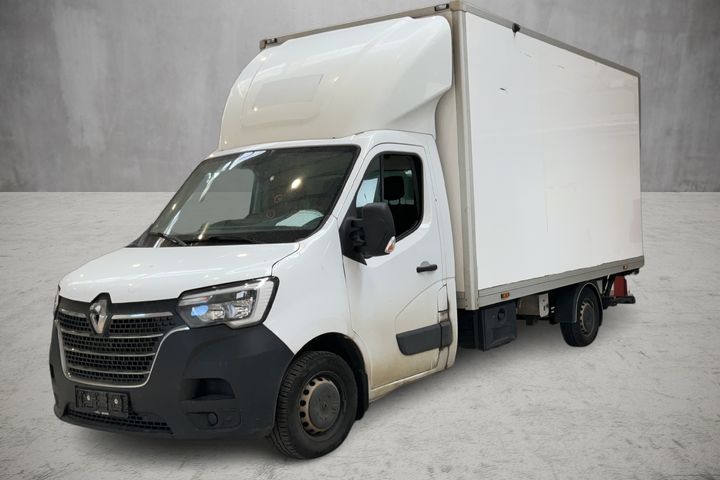 2021 renault master