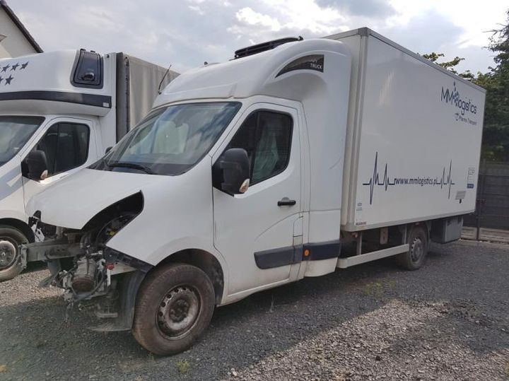 2019 renault master