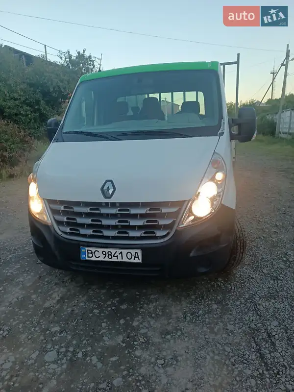 2014 renault master