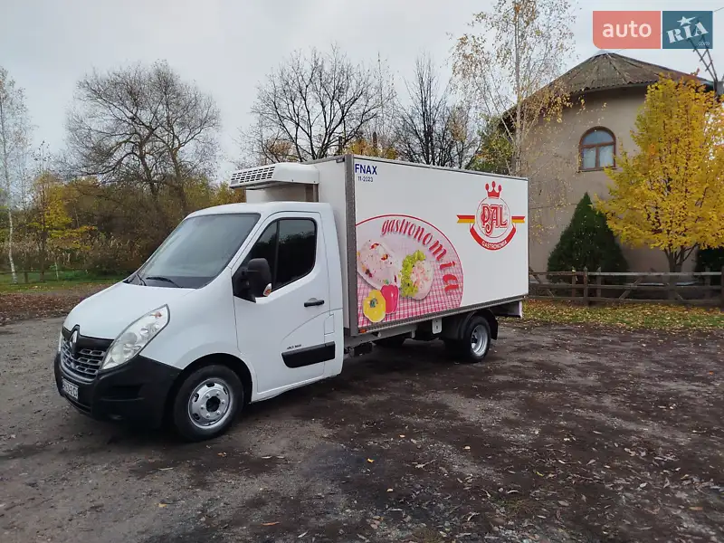 2016 renault master