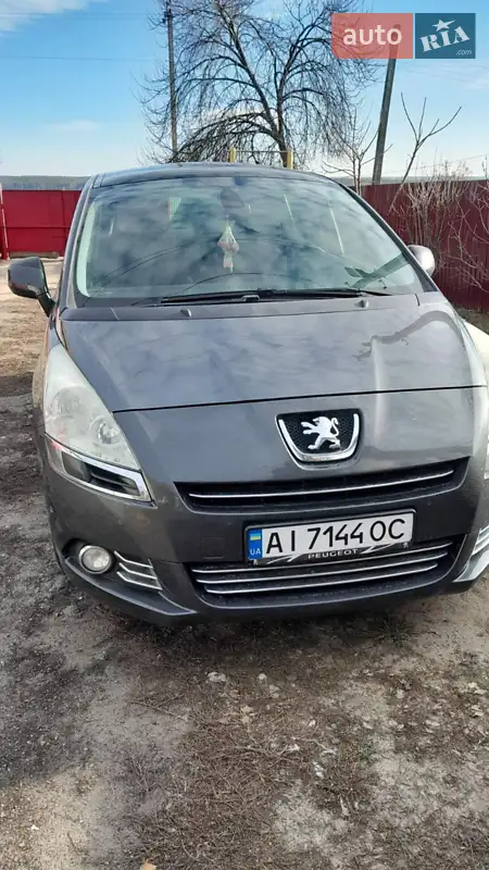 2009 peugeot 5008
