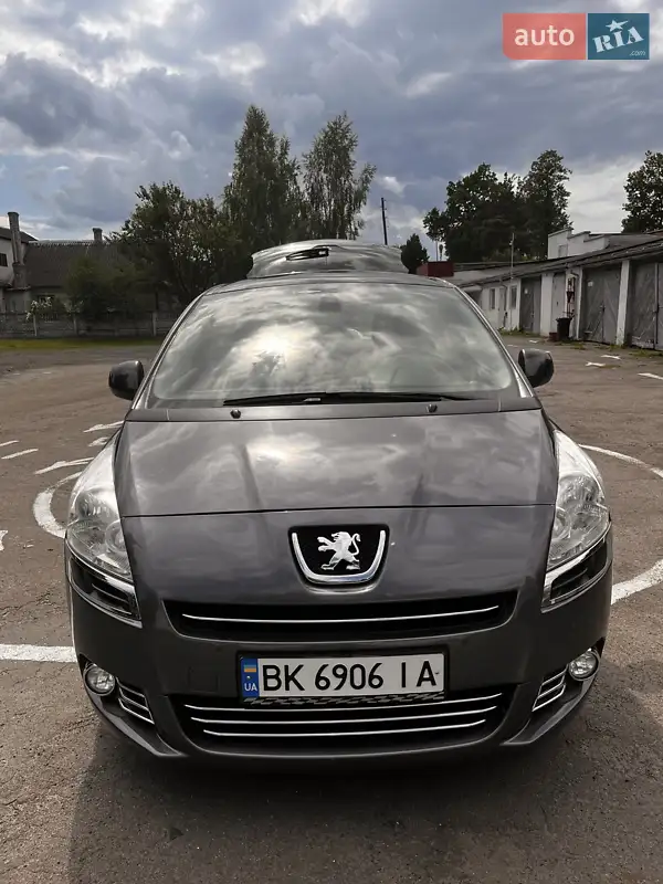 2009 peugeot 5008
