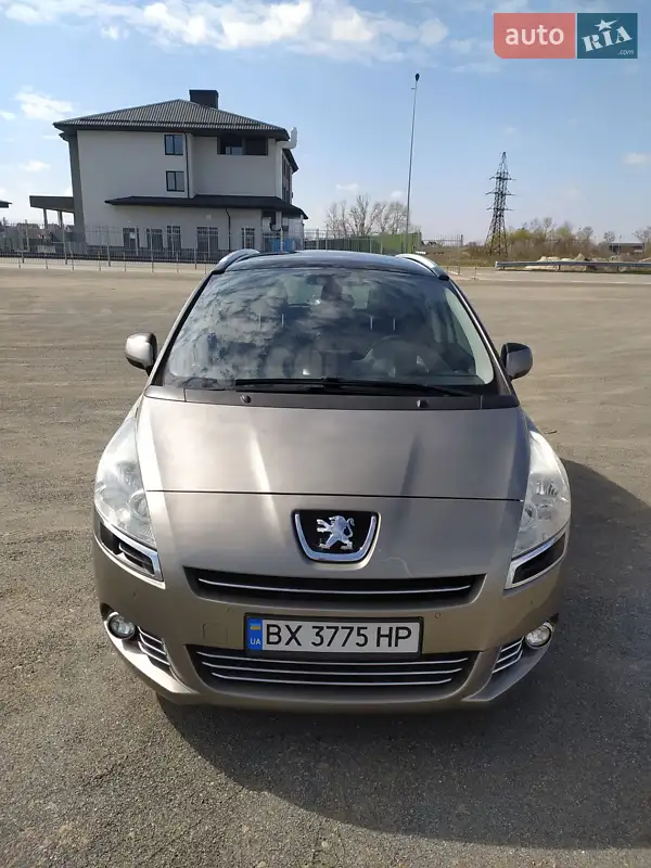 2010 peugeot 5008