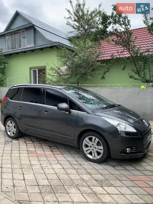 2010 peugeot 5008