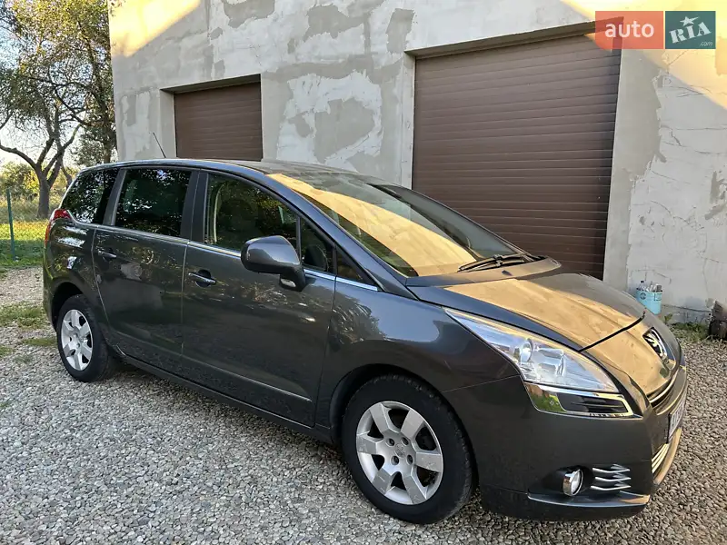 2013 peugeot 5008