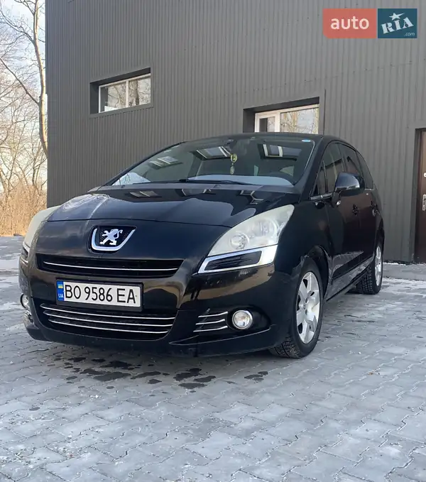 2012 peugeot 5008