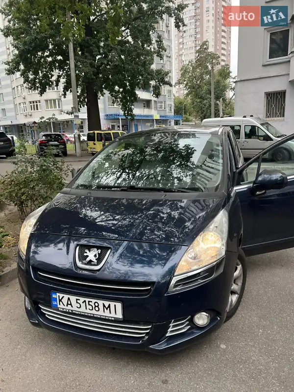 2009 peugeot 5008