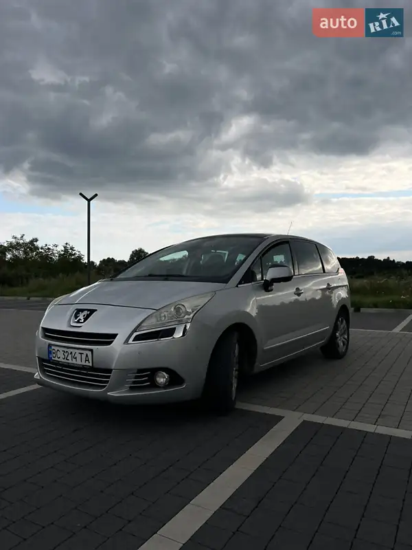 2009 peugeot 5008