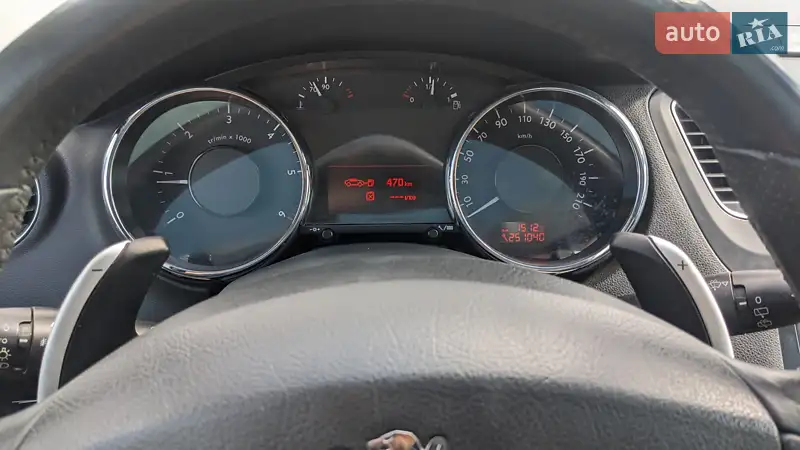 2011 peugeot 5008