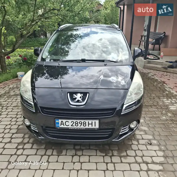 2010 peugeot 5008