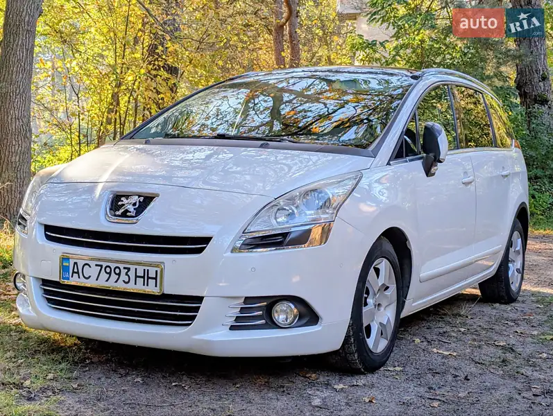 2010 peugeot 5008