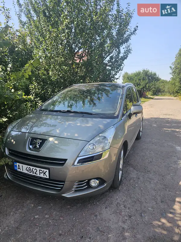 2010 peugeot 5008