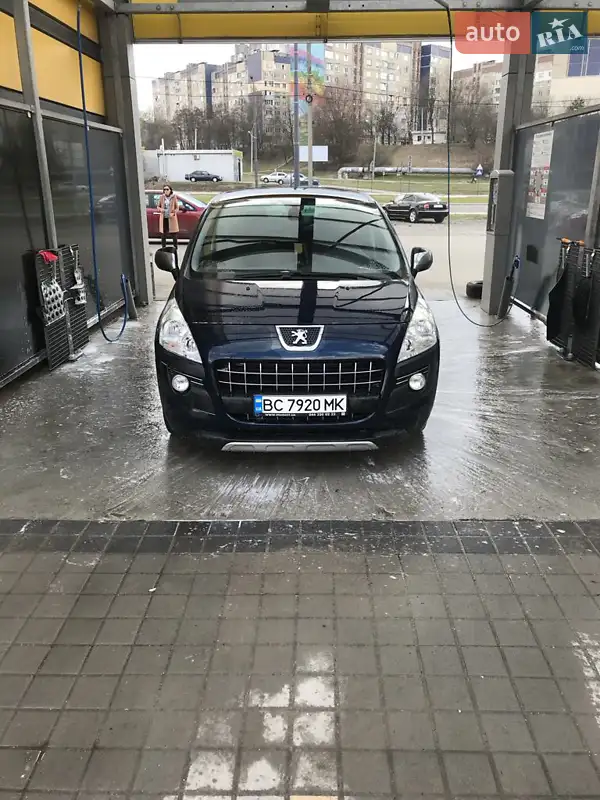2011 peugeot 3008