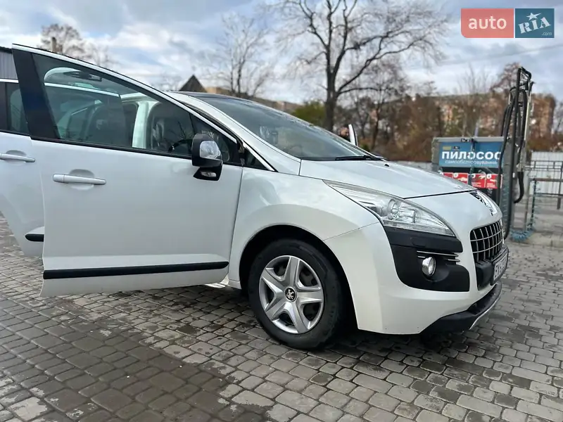 2011 peugeot 3008
