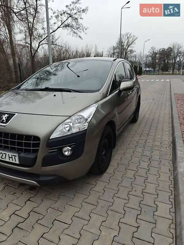 2013 peugeot 3008