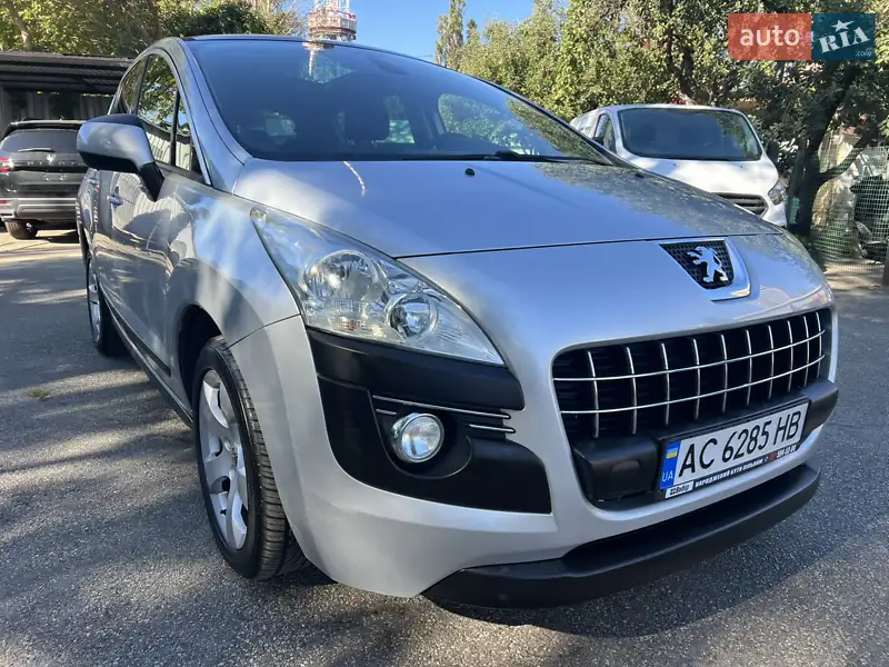 2011 peugeot 3008