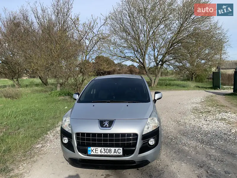 2011 peugeot 3008