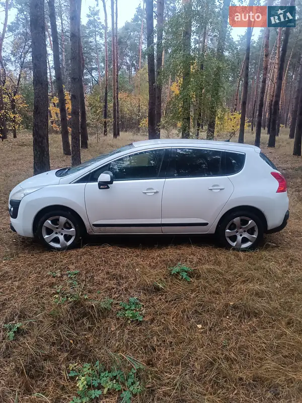 2011 peugeot 3008