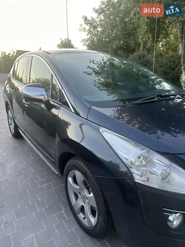 2012 peugeot 3008