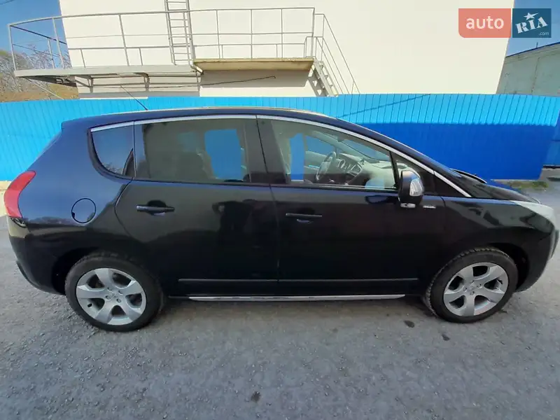 2012 peugeot 3008