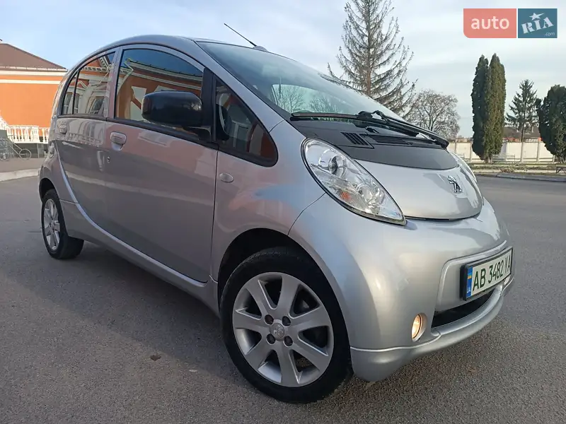 2012 peugeot ion