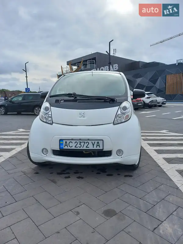 2011 peugeot ion