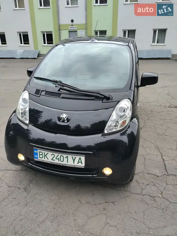 2011 peugeot ion