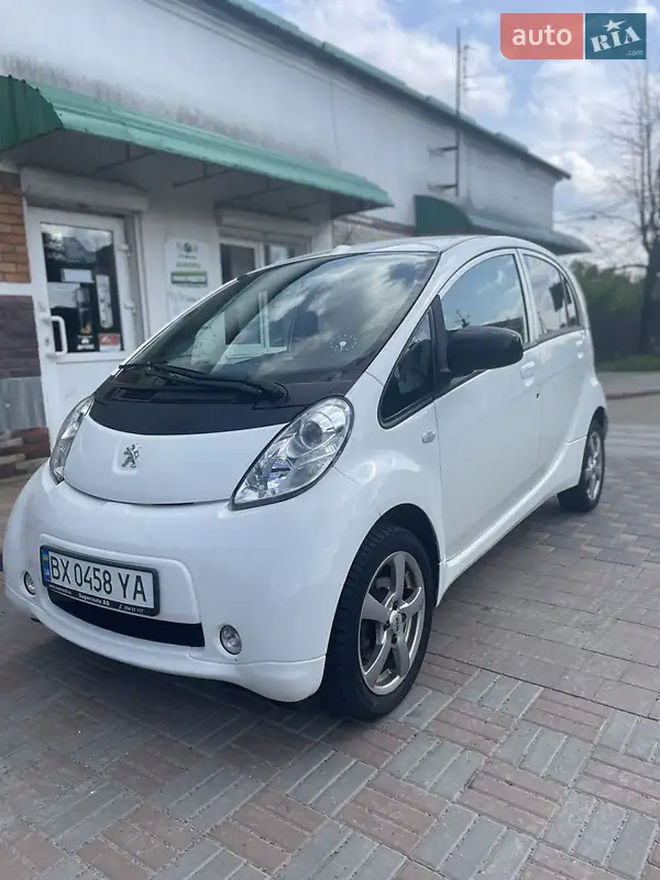 2012 peugeot ion