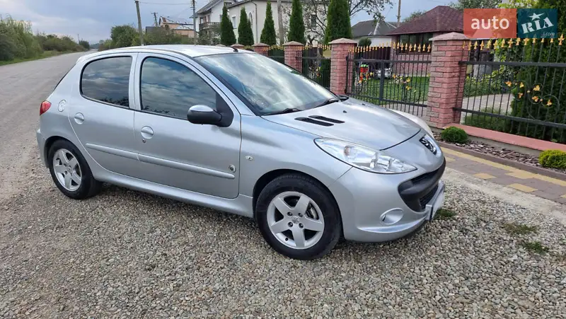 2012 peugeot 206