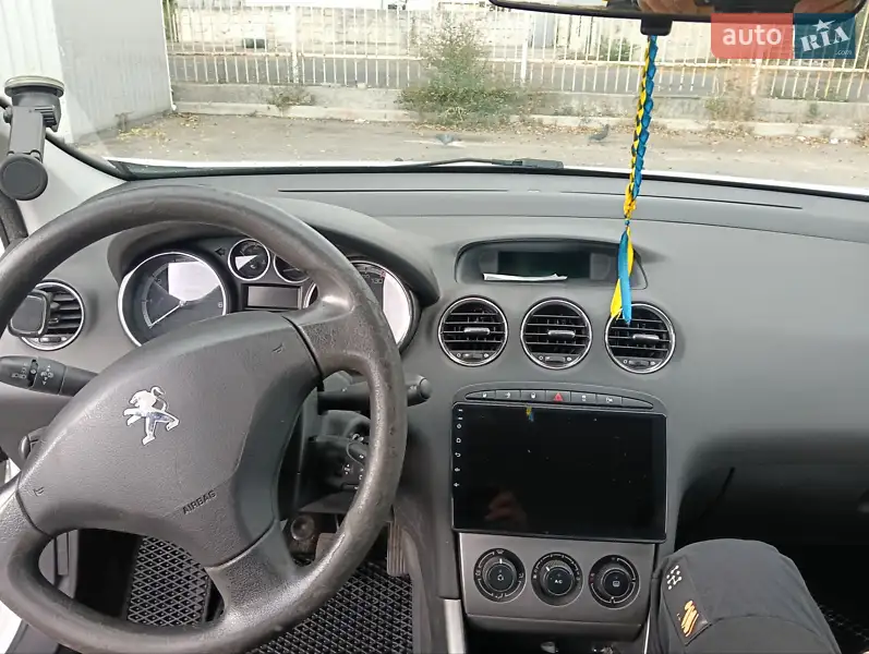 2011 peugeot 308