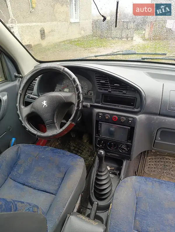 2002 peugeot partner