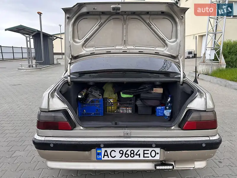1992 peugeot 605